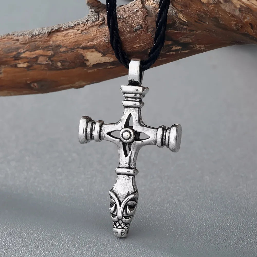 Kinitial Thor's Hammer Olaf Wolf Cross Church Jesus Pendant Necklace Viking Jewelry Norse Amulet Necklaces Collier