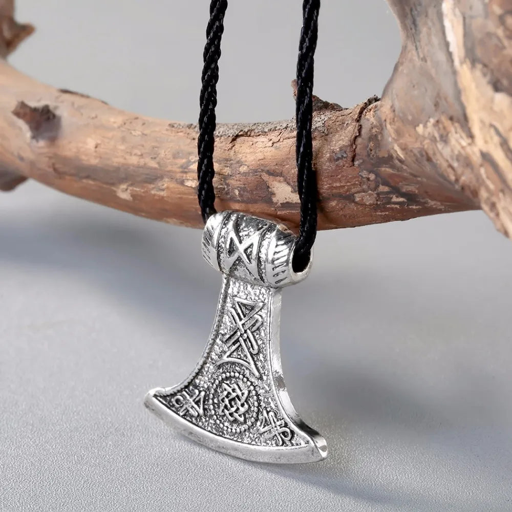 Kinitial Vintage Thor's Hammer Mjolnir Pendant Necklace Viking Scandinavian Norse Cross Knot Charm Necklaces Men Gift Jewelry