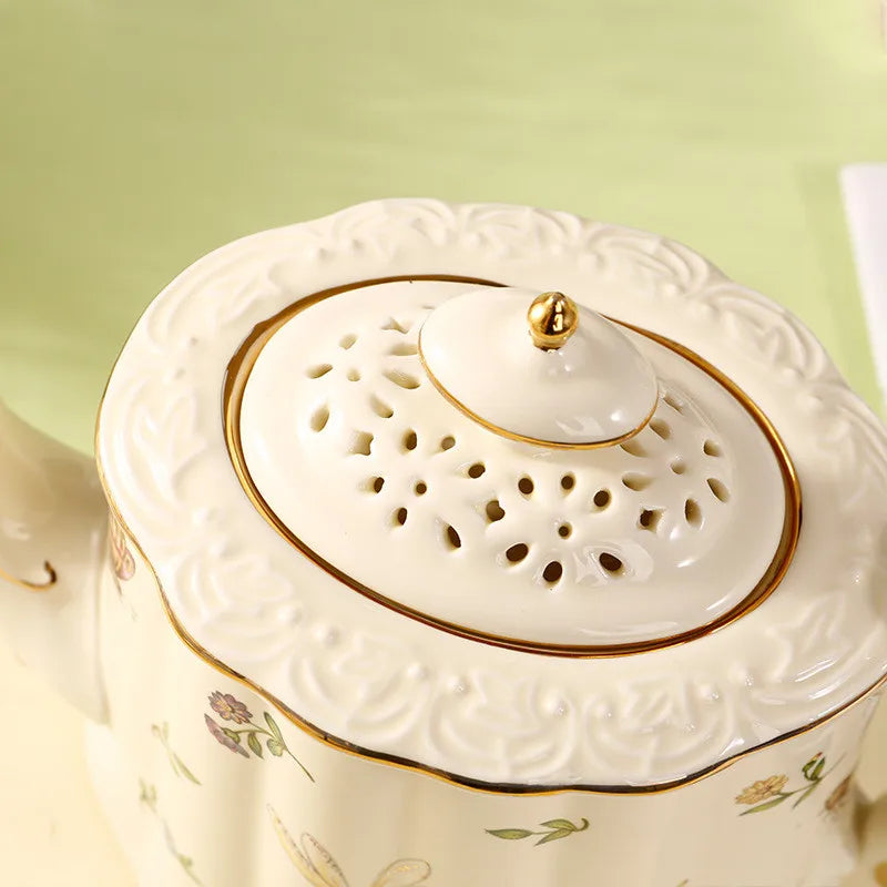 800ML Turkish Retro Ceramic Afternoon Tea Pot Set Palace Style Butterfly Flower Gold Rim English Teapot Coffee Cup Saucer Home