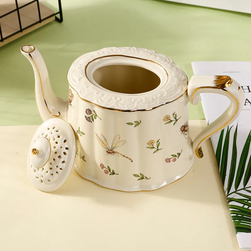 800ML Turkish Retro Ceramic Afternoon Tea Pot Set Palace Style Butterfly Flower Gold Rim English Teapot Coffee Cup Saucer Home