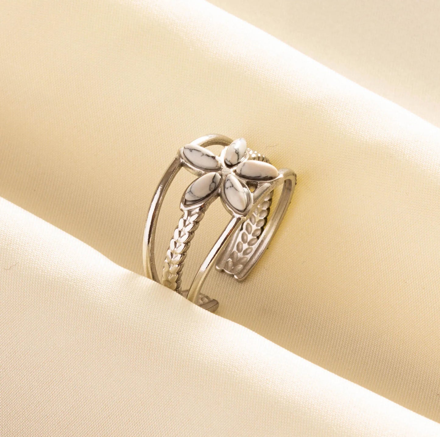 Chic Bohemian White Turquoise Statement Silver Color Ring Stainless Steel Opening Adjustable Boho Ring Jewelry Gifts Never Fade