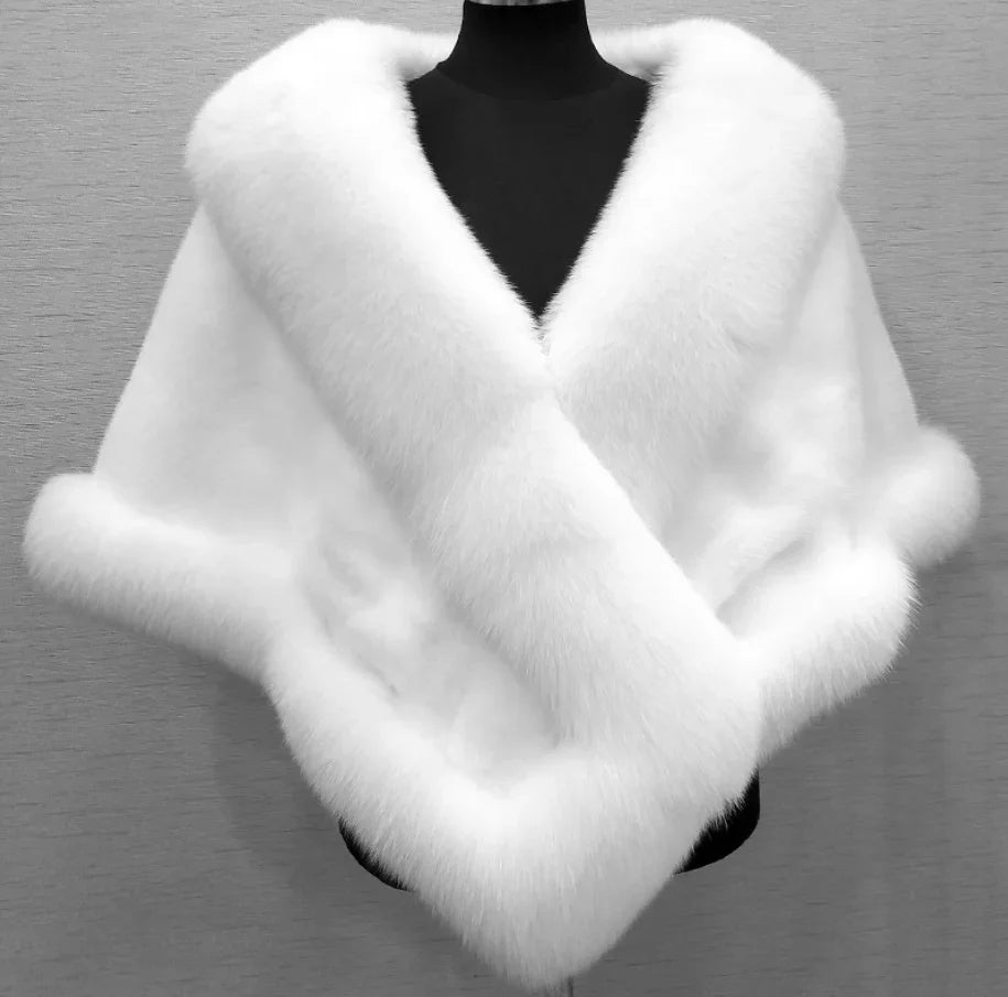Luxury Faux Fur Scarf Cape Winter Warm Bolero Bridal Poncho Elegant Soft Mink Female Wedding Cloak Jacket E162