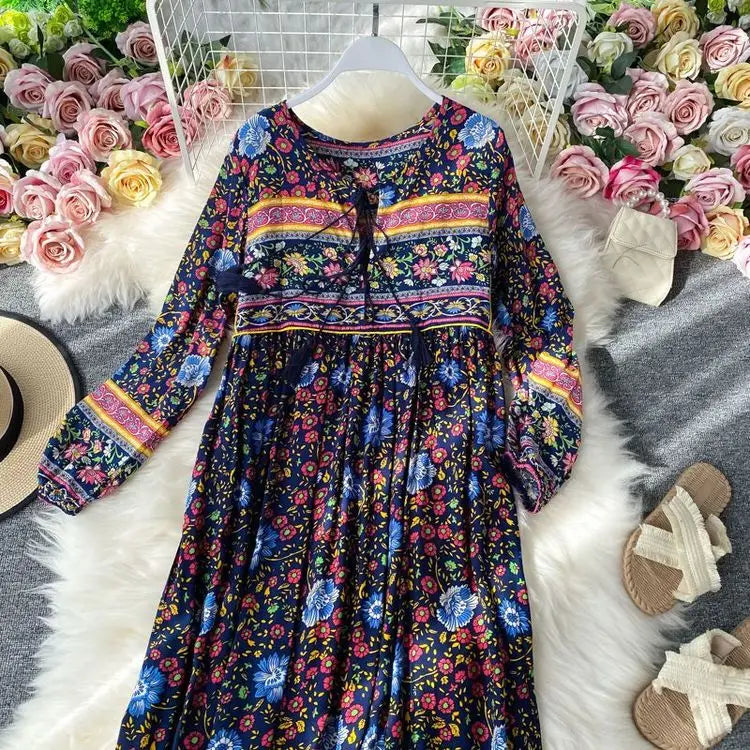 Vintage Women's Beach Skirt Dress Long Sleeve Floral Print Beach Bohemian Straight V-neck Maxi Dress Summer Ladies Dress