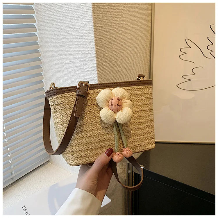 2024 New Woven Bag Women's Summer Versatile Crossbody Beach Resort Bag Mini Bohemian Phone Wallet Bucket Bag