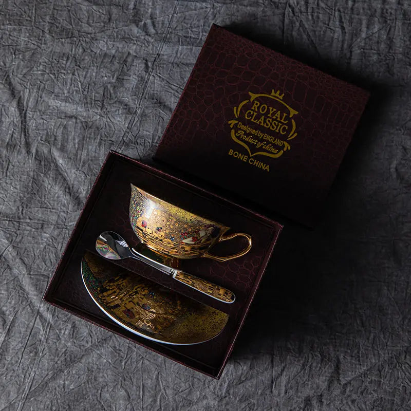 Bone China Coffee Cup and Saucer Egyptian Couple Coffee Mug European Ceramic Retro English Afternoon Tea Cup Set Turkish Kitchen