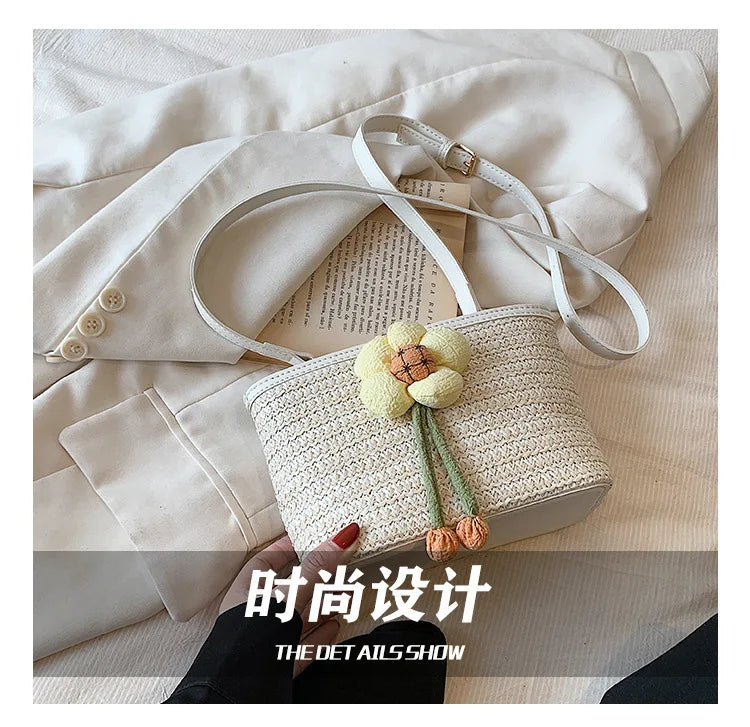 2024 New Woven Bag Women's Summer Versatile Crossbody Beach Resort Bag Mini Bohemian Phone Wallet Bucket Bag