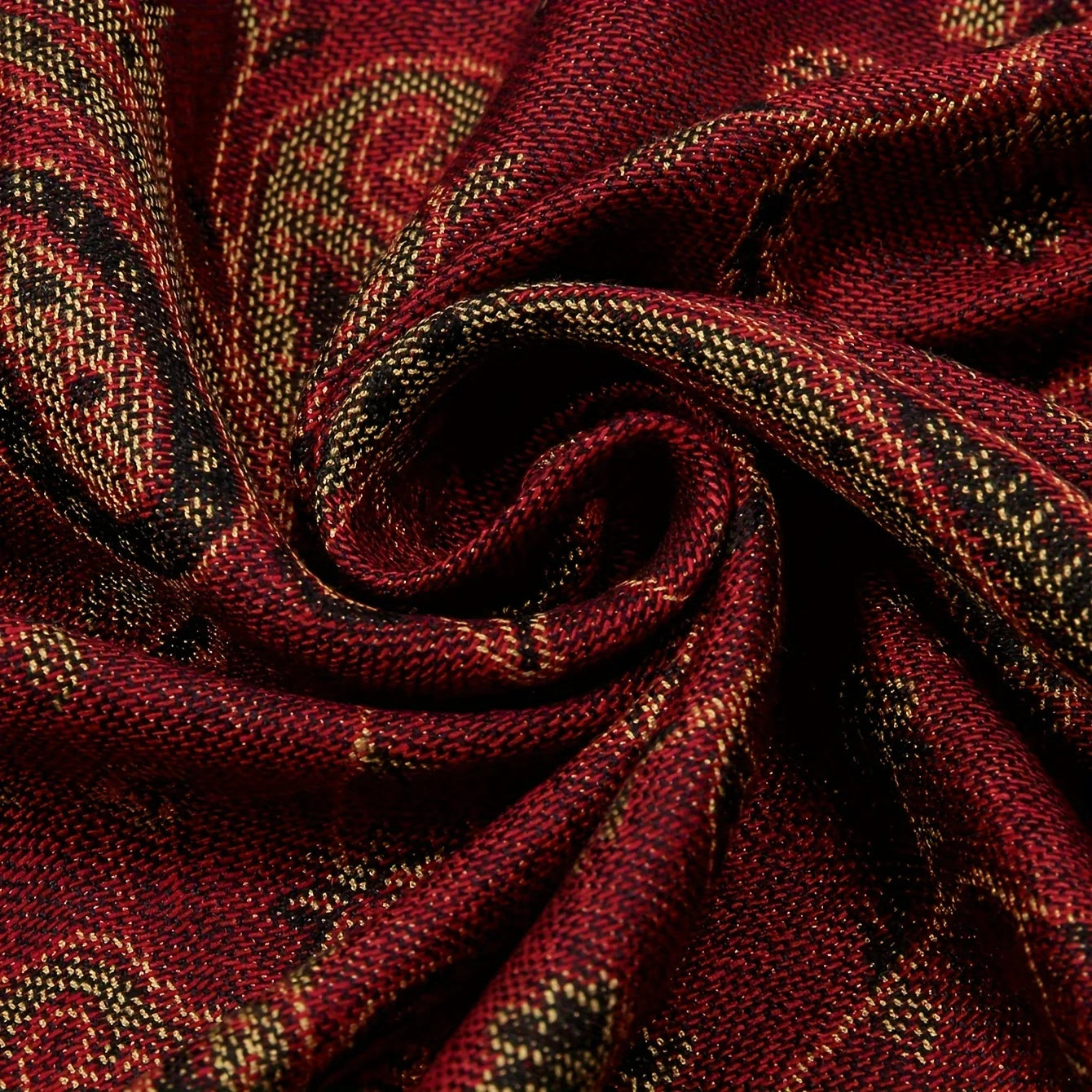 Classic Boho Paisley Jacquard Shawl Vintage Thin Soft Cozy Scarf Elegant Style Breathable Blanket Scarf With Tassel For Women