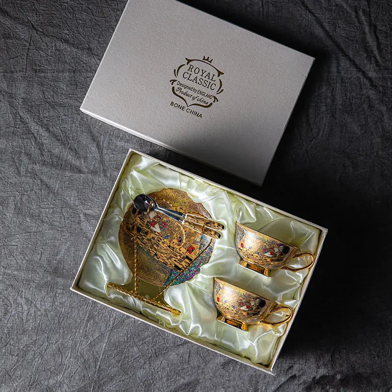 Bone China Coffee Cup and Saucer Egyptian Couple Coffee Mug European Ceramic Retro English Afternoon Tea Cup Set Turkish Kitchen