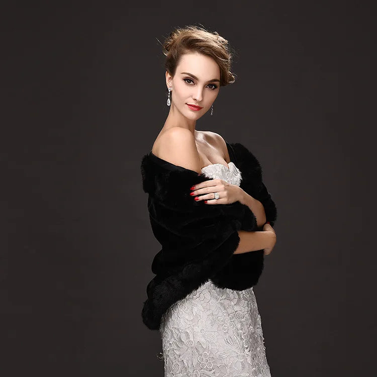 Luxury Faux Fur Scarf Cape Winter Warm Bolero Bridal Poncho Elegant Soft Mink Female Wedding Cloak Jacket E162