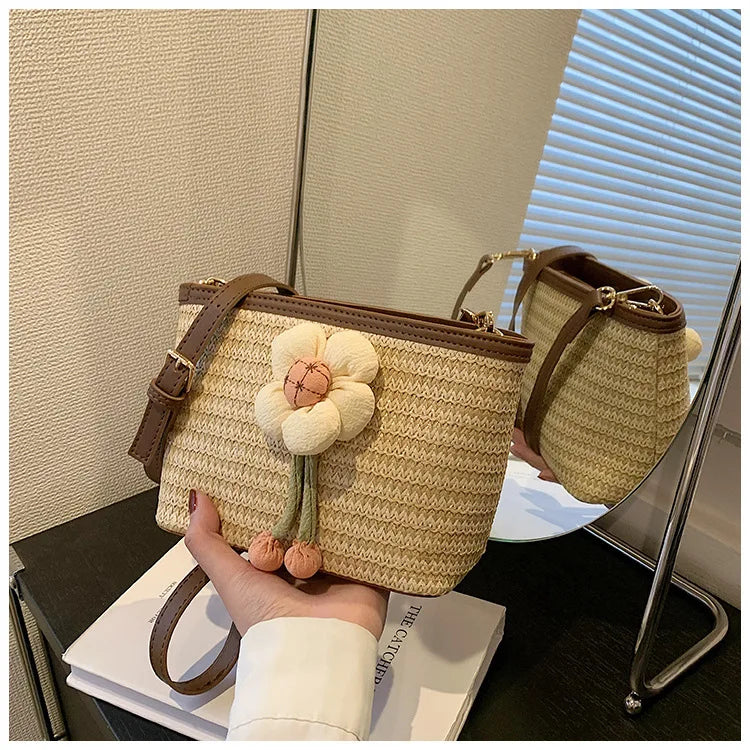 2024 New Woven Bag Women's Summer Versatile Crossbody Beach Resort Bag Mini Bohemian Phone Wallet Bucket Bag