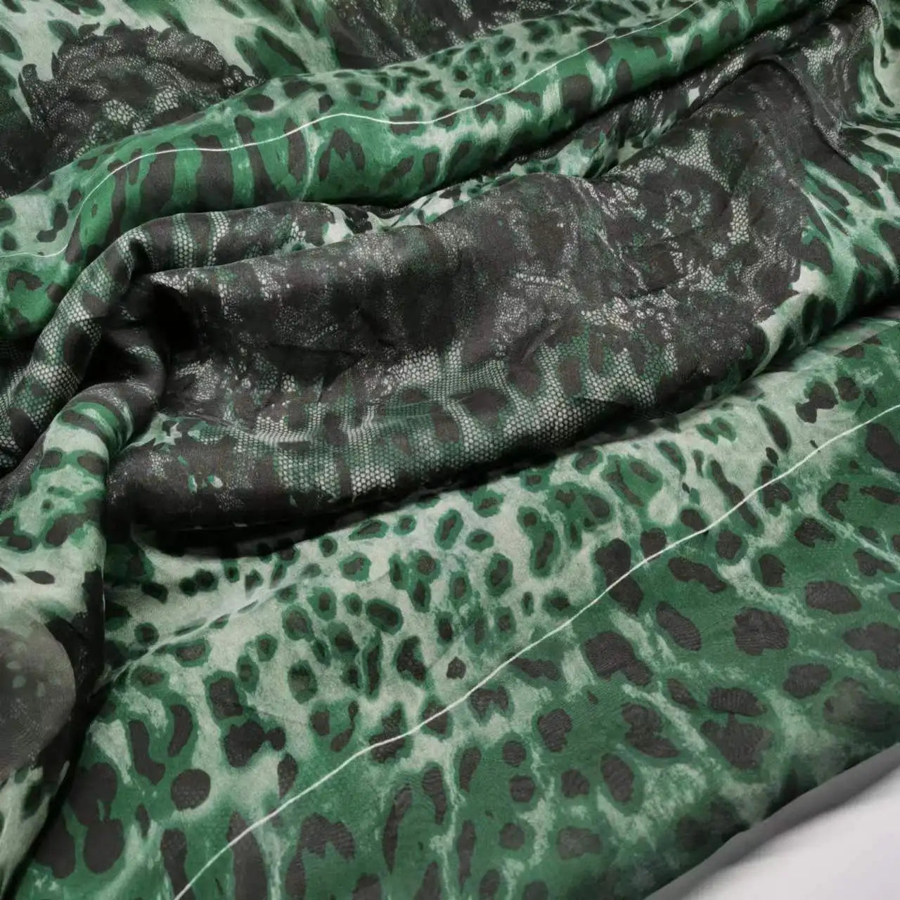 Pure Silk 100% Fabric On Sale Bohemian Floral Chiffon Style Width 135cm Soft 6mm Dress Scarf Material