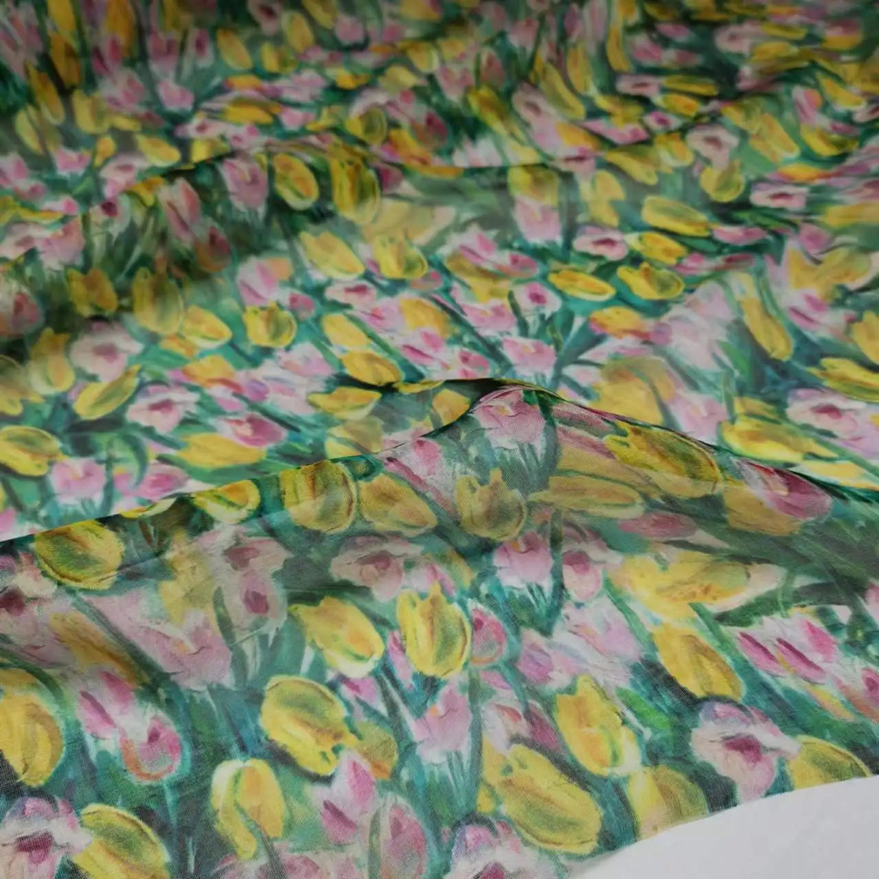 Pure Silk 100% Fabric On Sale Bohemian Floral Chiffon Style Width 135cm Soft 6mm Dress Scarf Material