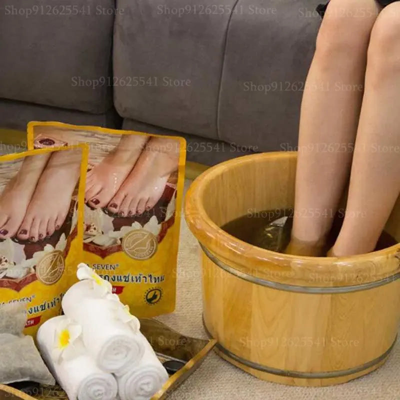 30g*10Pcs/bag Thailand Foot Bath Herbal Slimming Foot Cleansing Soak Oil Dehumidification Detox Relieve Fatigue Foot Care