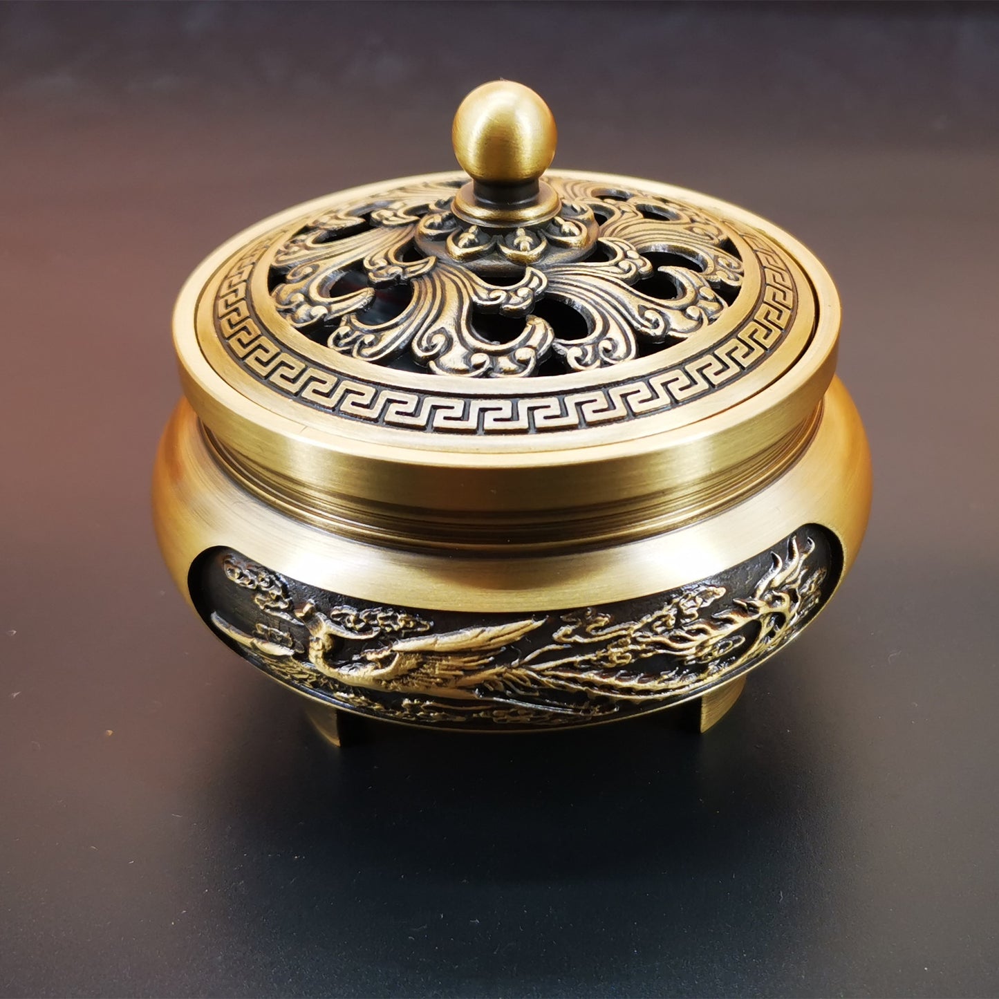 craftsman antique copper incense burner pure copperHome decoration household Zen Xuande stove plate sandalwood burner carving