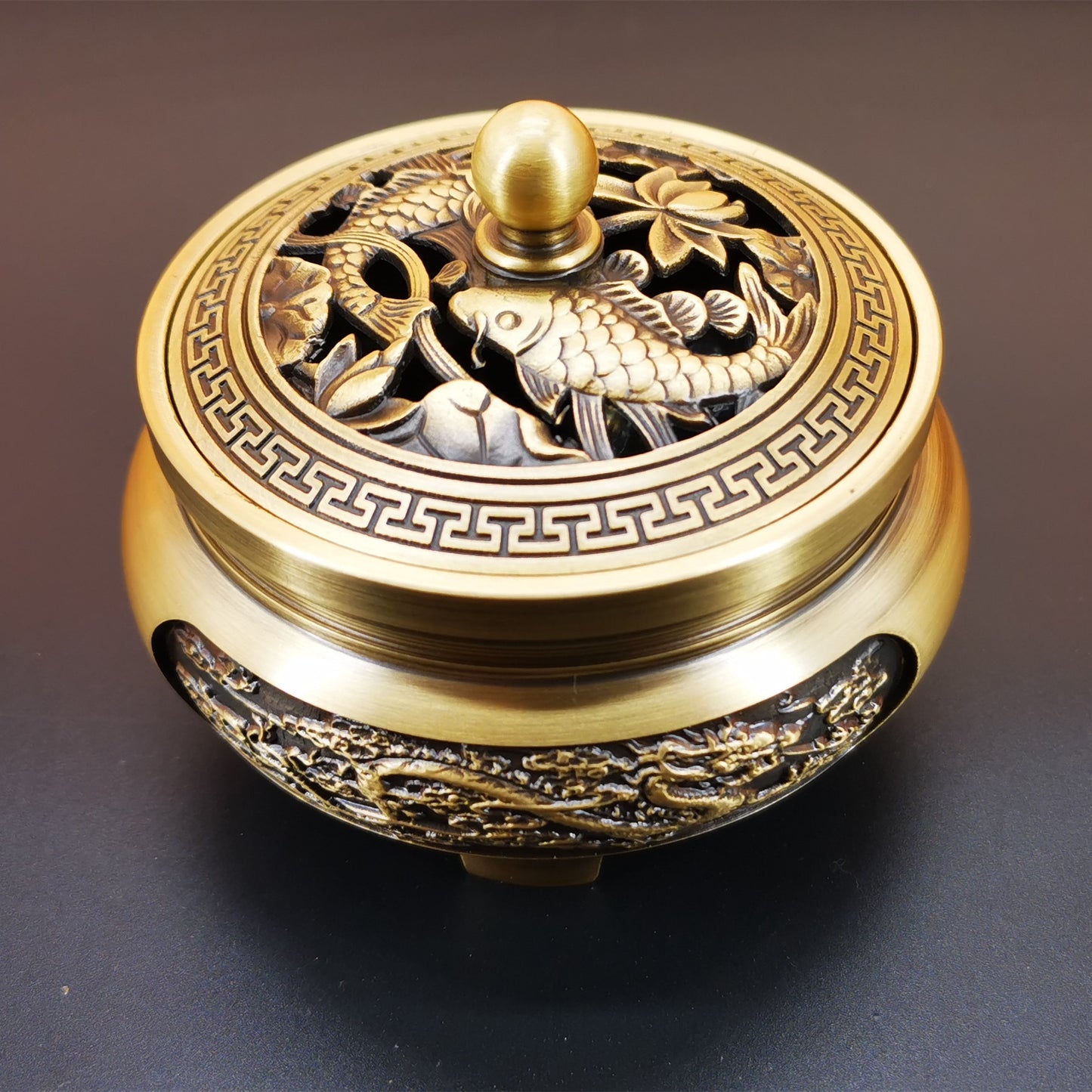 craftsman antique copper incense burner pure copperHome decoration household Zen Xuande stove plate sandalwood burner carving