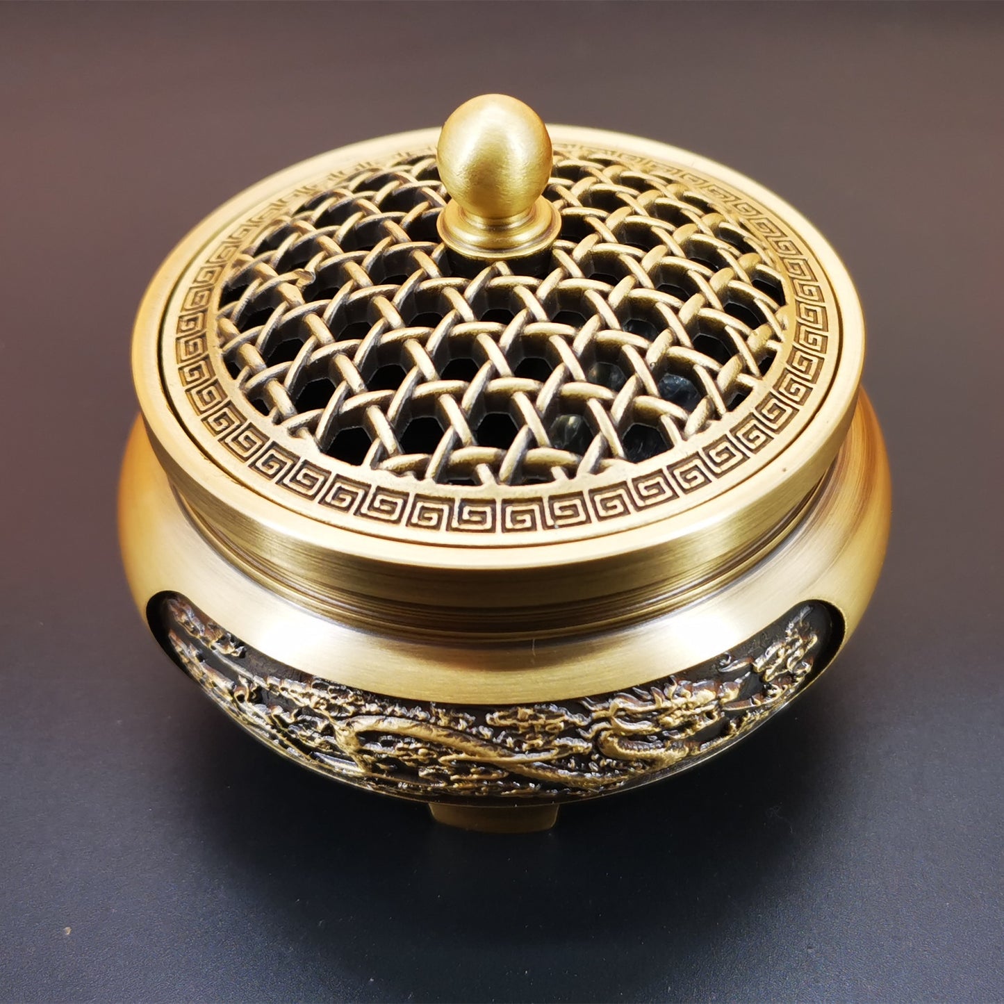 craftsman antique copper incense burner pure copperHome decoration household Zen Xuande stove plate sandalwood burner carving