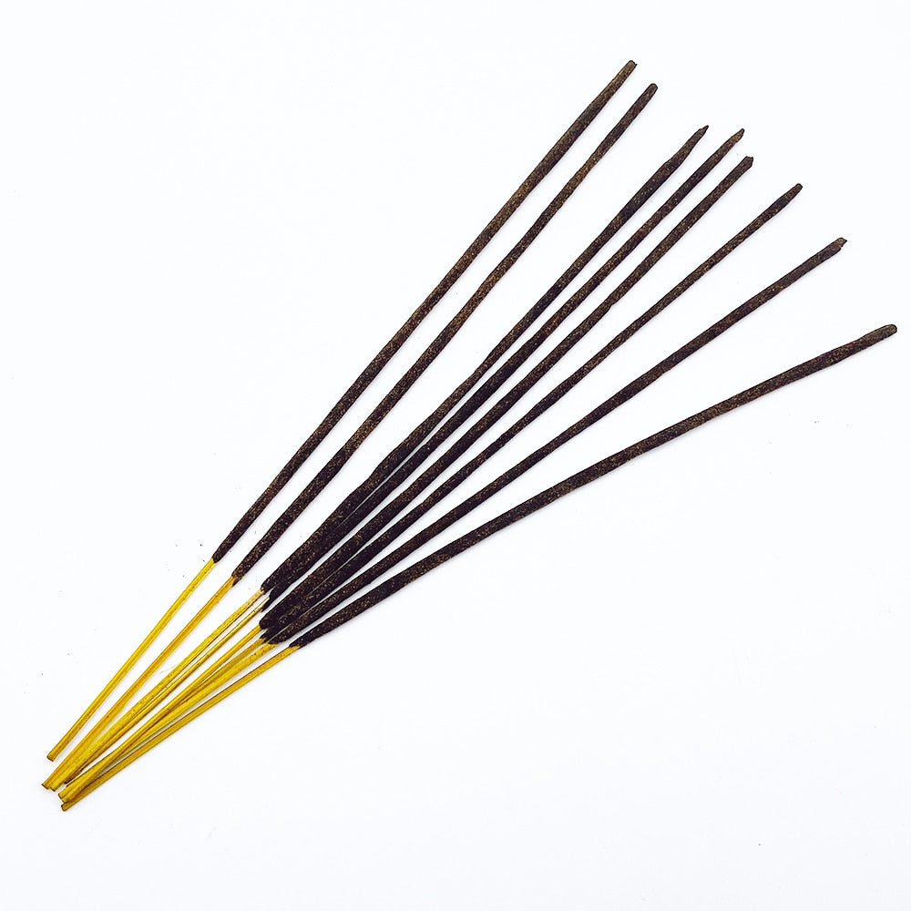 1 Box Incense Sticks White Sage Indian Flavor Incenses for Home Bedroom Meditation Yoga Fresh Air Scent Aroma Lavender Fragrance